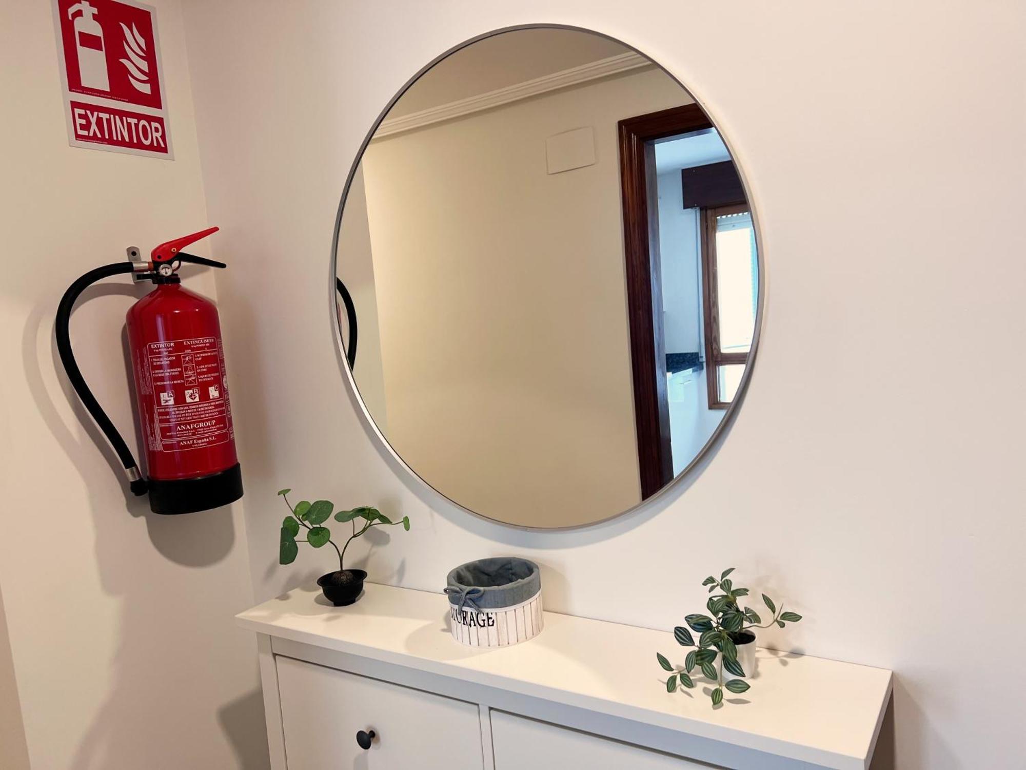 Apartamento Europa CentriC Oviedo Bagian luar foto